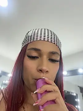 amber_sparkle webcam