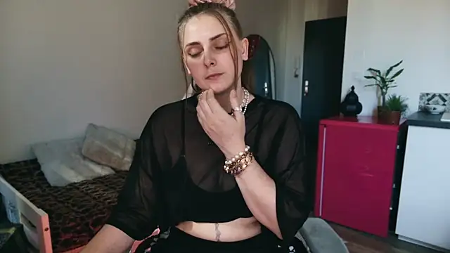 Celeste_Off webcam