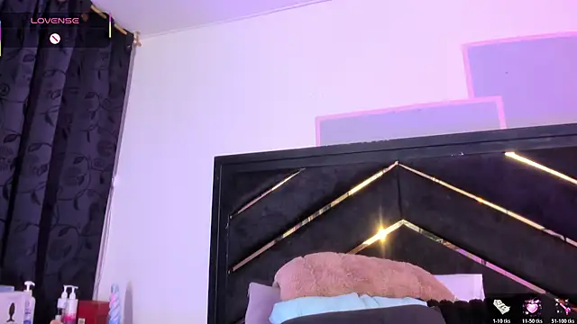 april_jones05 webcam