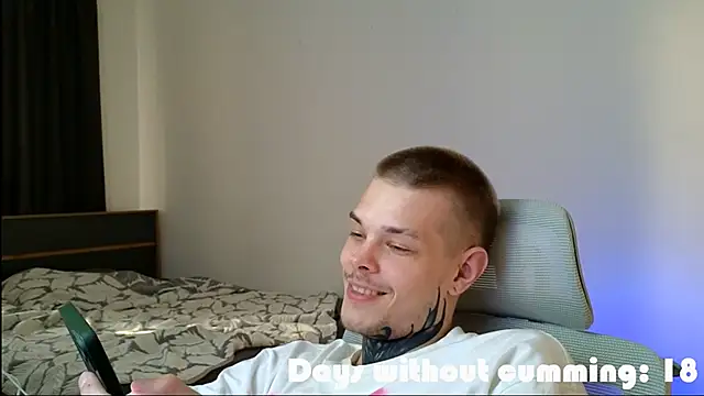DENIS_HERE webcam