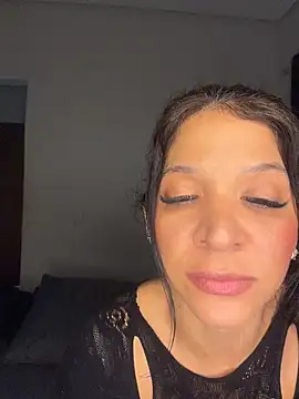 Biazinhabdsm webcam