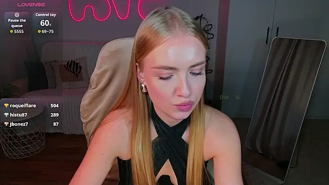 TessaGrays webcam