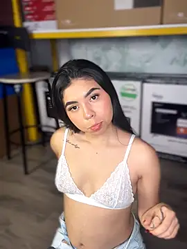 Ambarina_ webcam
