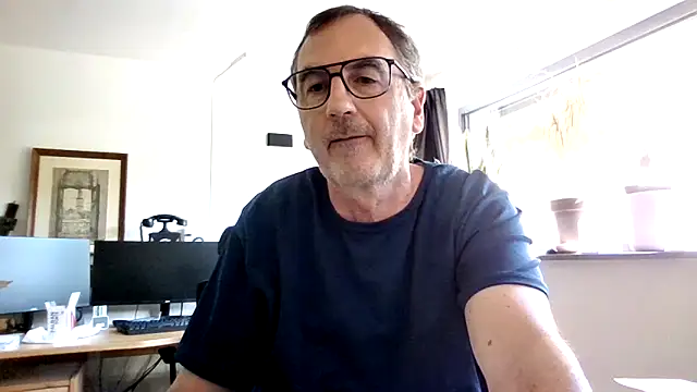 HotLucas66 webcam
