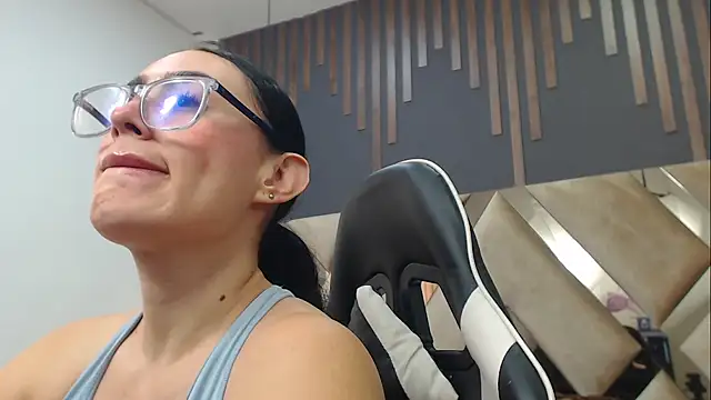 MartinaaFit webcam