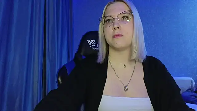 HotBrandyX webcam