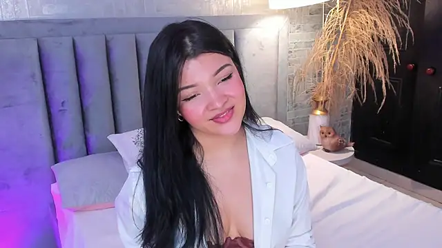 EmmaBlossom webcam