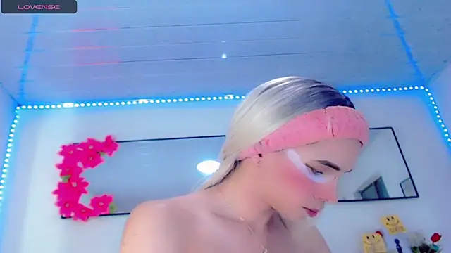Karla_hot777 webcam