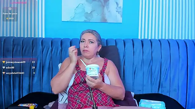 dahianeconnor webcam
