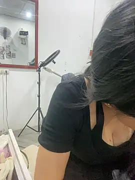 Ivy_Trix2 webcam