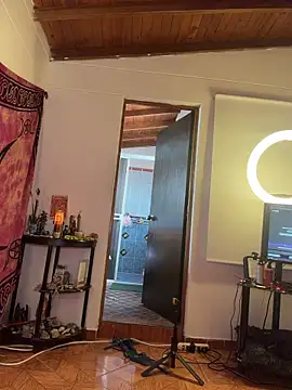 Lilith_Desire webcam