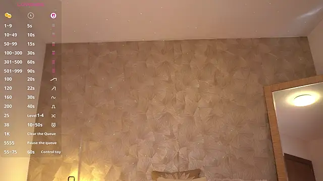 KalaBeckett_ webcam