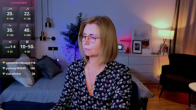 Annie_Light webcam