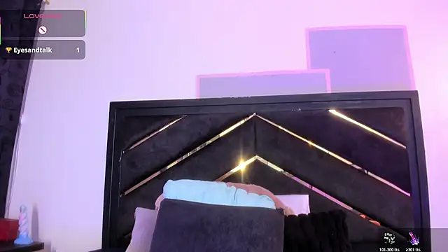 april_jones05 webcam