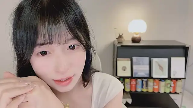 Onechestnut webcam