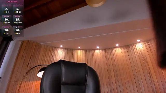 MeganScott webcam