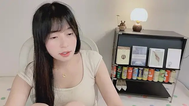 Onechestnut webcam