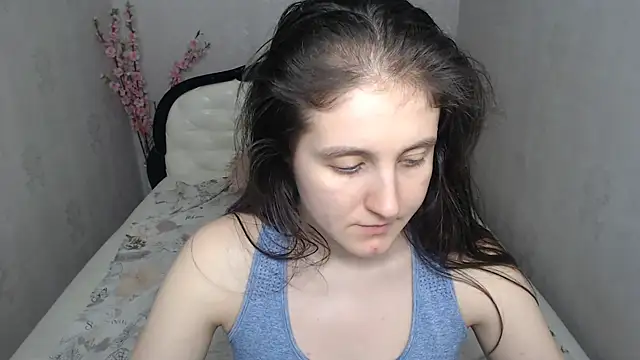 Holliy_Cooper webcam