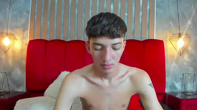 MichaelVasquex live sex cam