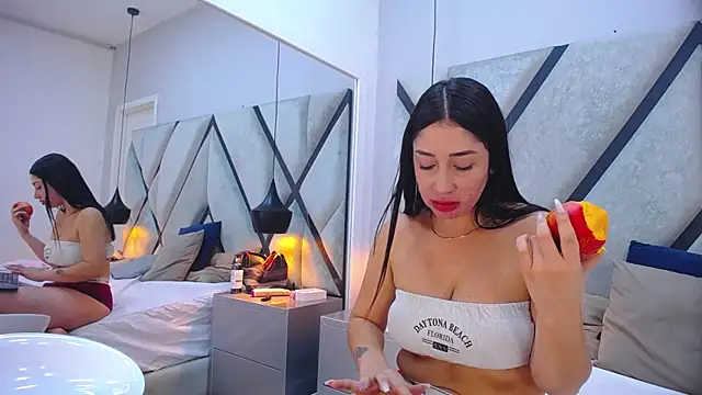 Amber_Dolls webcam