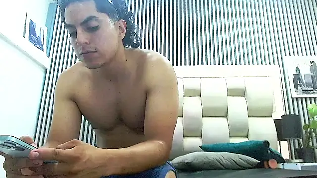 Alexa_And_Alex