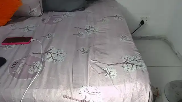 BootySoYummyX webcam