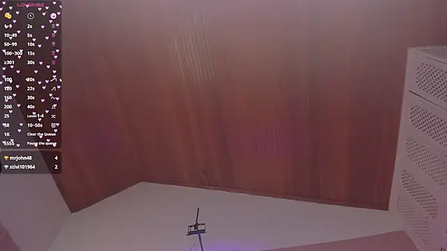 elodie_walker webcam