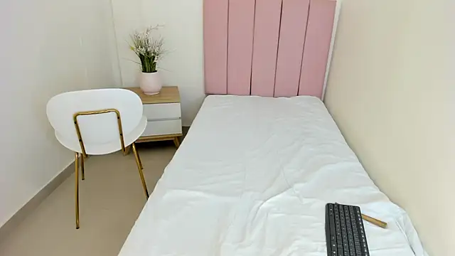 Katelyn_Nacon webcam
