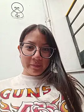 Isax_red webcam