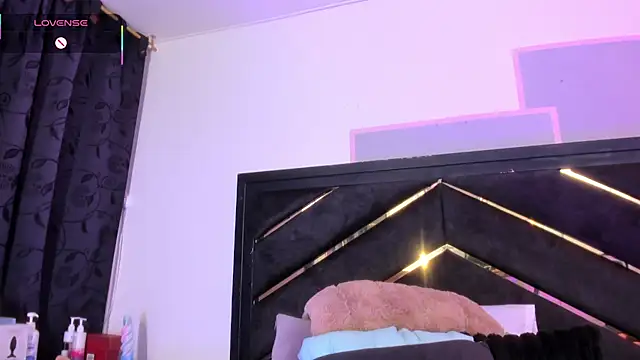 april_jones05 webcam
