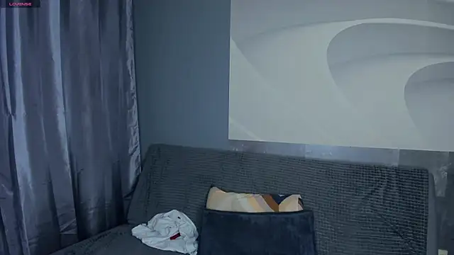 TarynPalek webcam