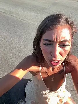 Lalla_Amani webcam