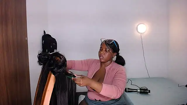 yselahot webcam
