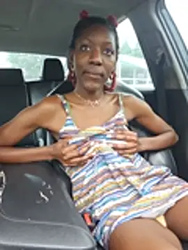 oliviaprettypussy webcam