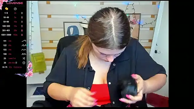 Josephine_Kiss webcam