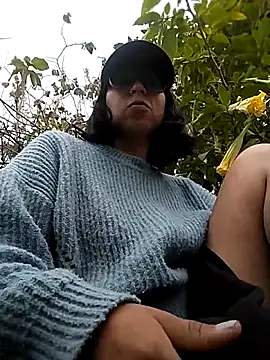 MirandaSingle webcam