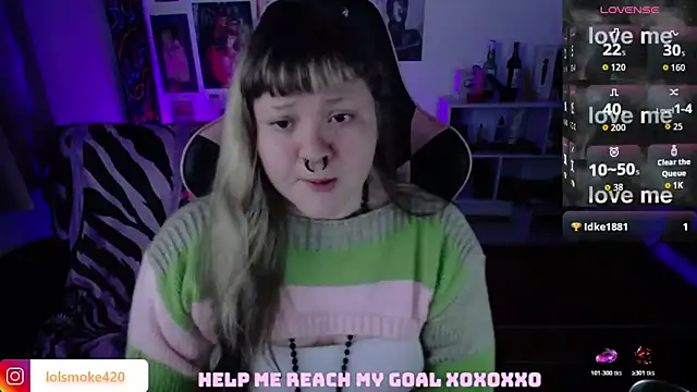 Bdsm_and_fries webcam