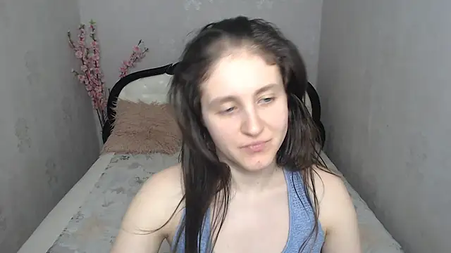 Holliy_Cooper webcam