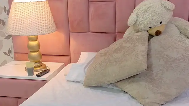 ArianaFranco webcam
