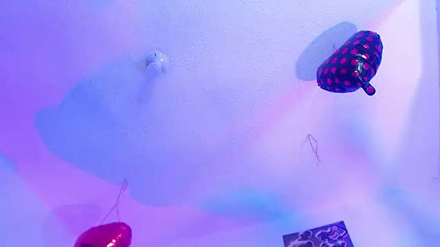valeri_sotoo webcam