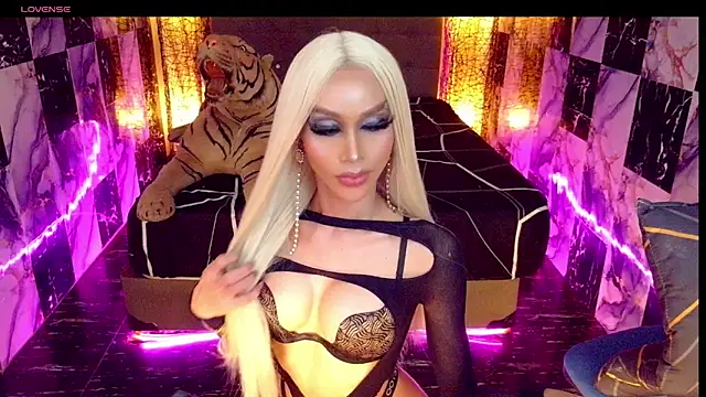 SeductiveSamanthaTS webcam