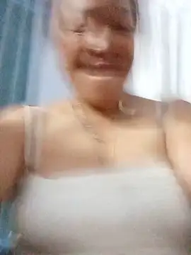 heesuu11 webcam