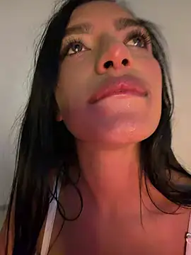 AlinaArgii webcam