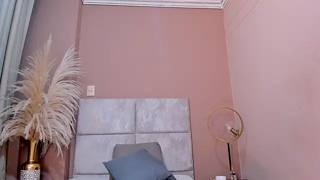 VenusStonee webcam