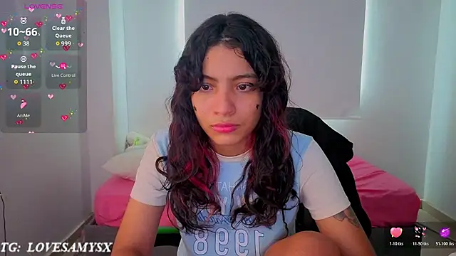 Lovelyamyy webcam