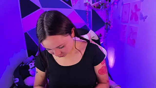little_emma0 webcam