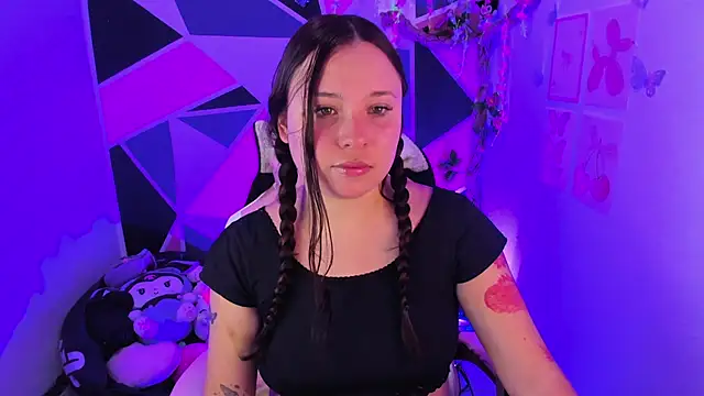 little_emma0 webcam