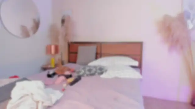 Niicol_Jenner webcam