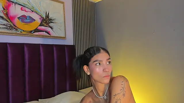 LauraAristizabal webcam