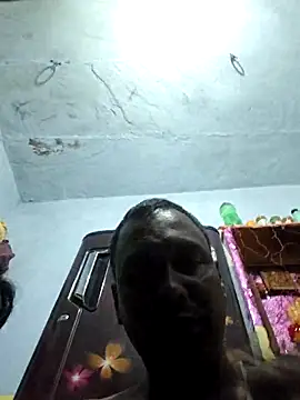 Priyasexcpl webcam